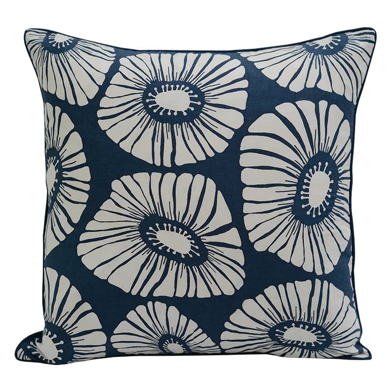 Balizen峇里手作 復古花印抱枕套 菊花普洱 Retro Flowers Indigo Cushion Cover 45x45 cm
